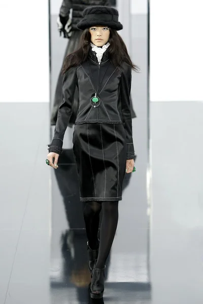 Look 46